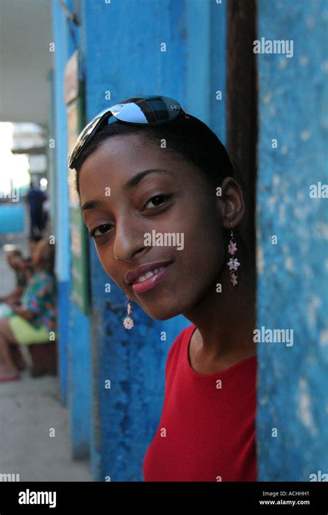 Una Joven Prostituta Cubana Fotografía De Stock Alamy