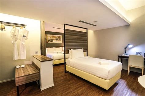 Days Hotel And Suites By Wyndham Fraser Business Park Kl 27 ̶4̶1̶