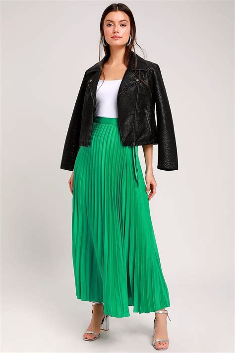 Make A Scene Green Pleated Satin Maxi Wrap Skirt Maxi Skirt Outfits