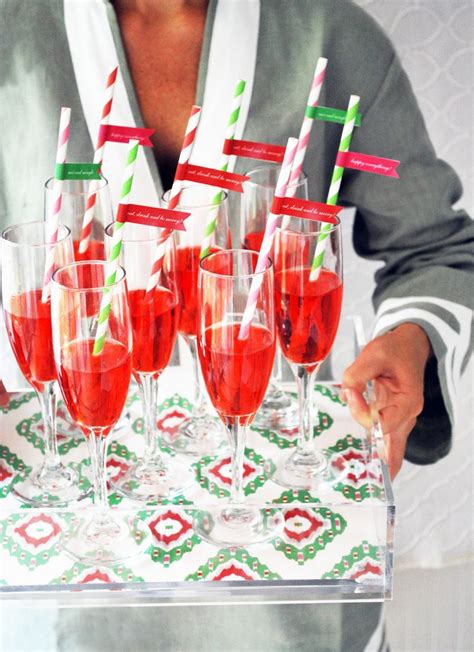 Gin and champagne make a bubbly wonderful duo, which is why this classic cocktail is always a good idea. welcome guests with champagne cocktails #holidayentertaining | Christmas cocktail party ...