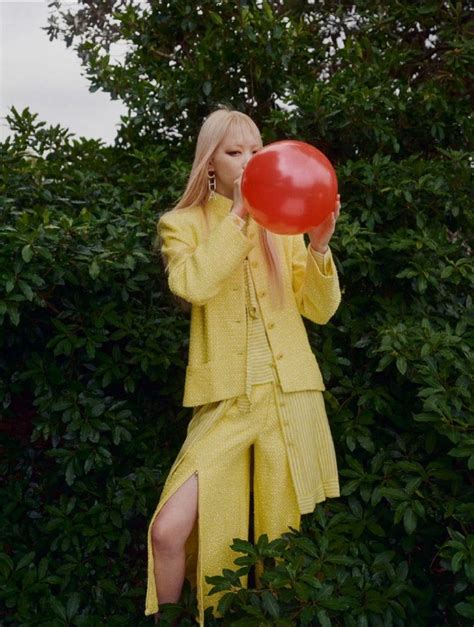 Fernanda Ly Elle Australia Spring Collections Fashion Editorial Naomi