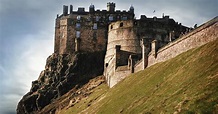 Explore Edinburgh Castle, the Spookiest Attraction in Scotland