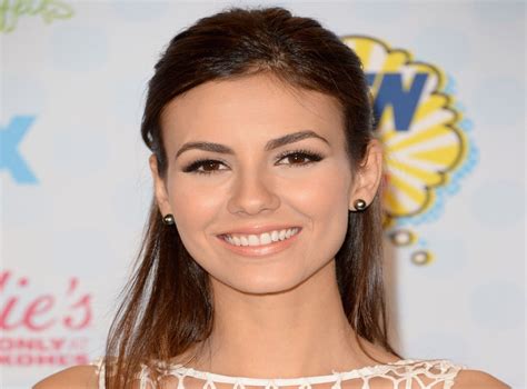 Victoria Justice Angry At Massive Invasion Of Privacy And Pursuing