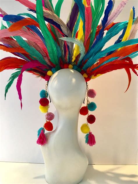 Pom Pom Headpiece Feather Headdress Etsy Tocado De Plumas Tocados