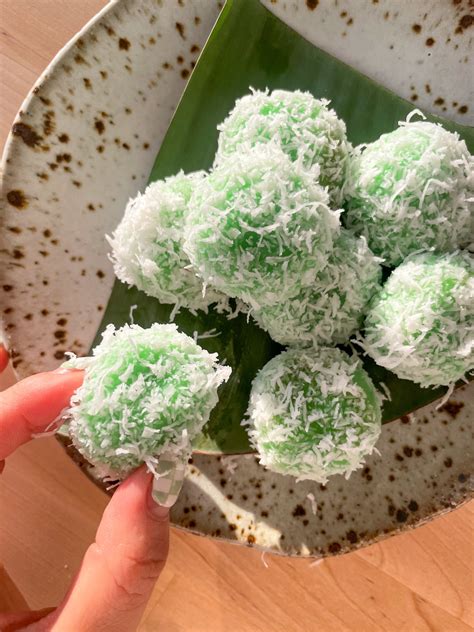 Klepon Chewy Indonesian Pandan Balls With Coconut Palm Sugar Its