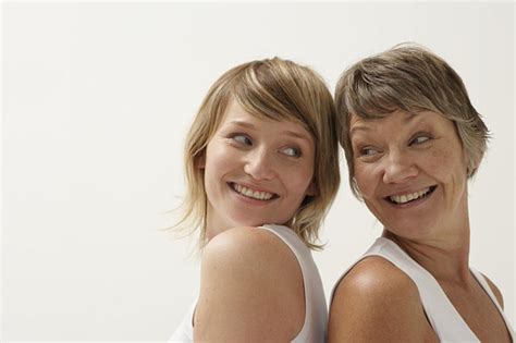 enter our mother daughter look alike contest