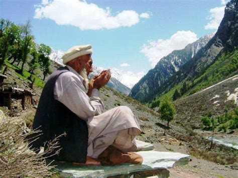 Nuristan Province Afghan Man Praying Seair21 Flickr