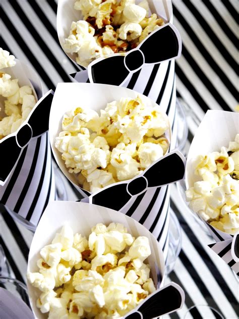 Oscars Viewing Party Ideas Diy Popcorn Bar And Printables