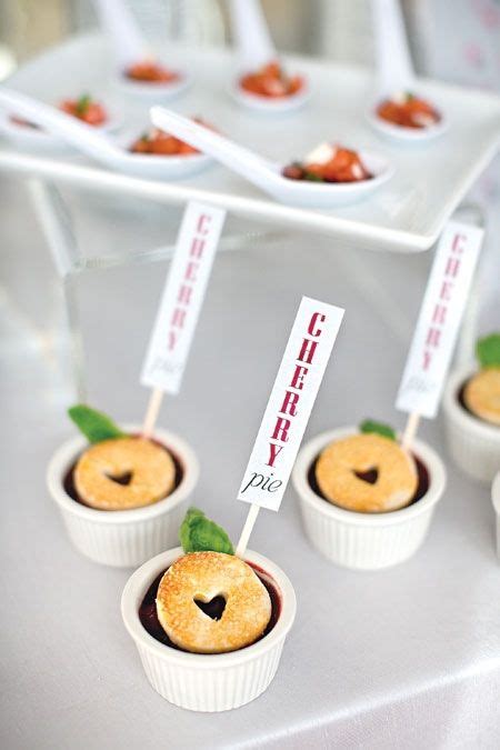 Tie The Knot In Style 2013s Top Wedding Trends Food