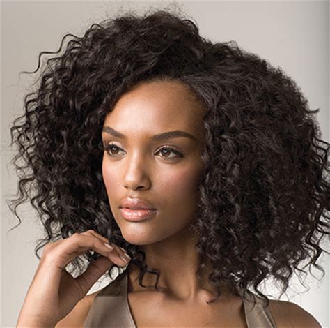 Flat tops for 2019 also feature curves, angles and lines. Hairstyle Dreams: Professional Haircuts for Black Women