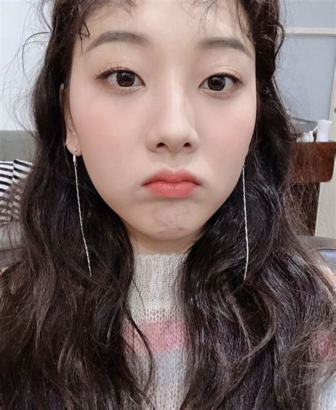 Télécharger des livres par catherine duchêne date de sortie: Pin by uwulex ♡ on clc ♡ | Kpop girl groups, Kpop girls ...