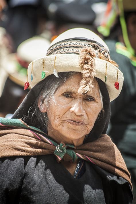 Portrait Of Bolivian Women Bolivian Women Bolivian Latino People