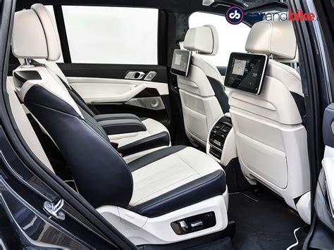 Bmw x1 è l'auto che stravolge le regole dei suv, concentrando in meno di 4 metri e mezzo di lunghezza il comfort di una berlina di lusso e la versatilità di un vero fuoristrada. 2019 BMW X7 SUV