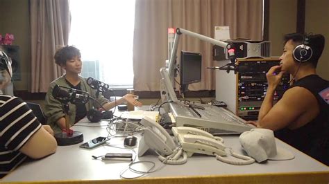 遊戲連動 即時聊天 安全防護 4k畫質 天堂2m官方 唯一推薦模擬器. HOCC何韻詩 黃偉文好難戒架!| Eric Leung 「騷動音樂」 - YouTube