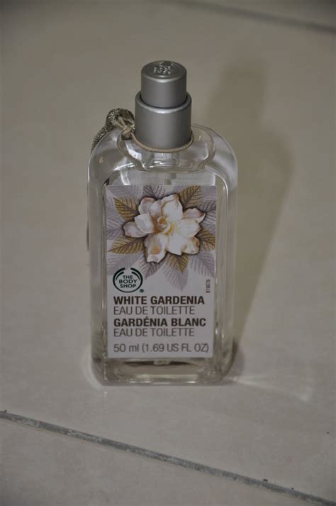 They sell a wide range of great quality products that are made using natural ingredients and cater to many different skin and hair types. myteenytinyshop: THE BODY SHOP PERFUME EDT - WHITE ...