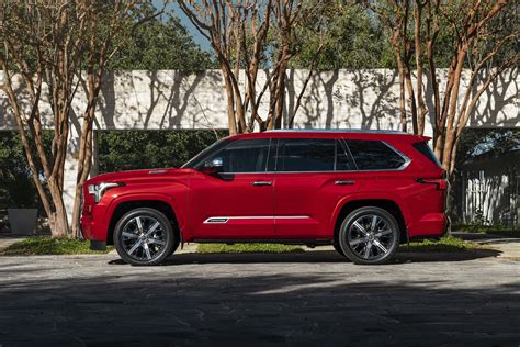 Voici Le Toyota Sequoia 2023 Le Reflet