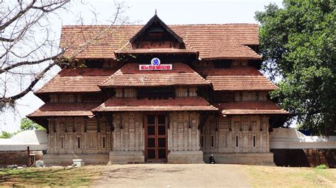 Vadakkumnathan Temple A Legacy In Architecture Thrissur Kerala