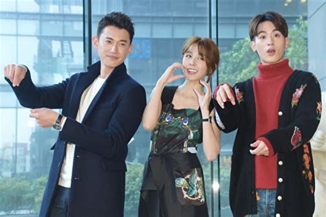 【極品絕配】ep9 告白篇｜吳慷仁 邵雨薇 每周六晚間10點 東森綜合32頻道. 吴慷仁邵雨薇合演周五华剧 上演厨艺对决 | 陈乃荣 | 吴思贤 | 小蛮 | 大纪元