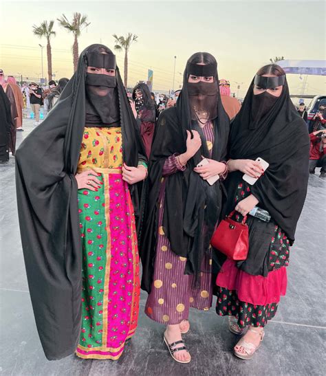 Saudi Arabias Cultural Costumes Come To Life On Founding Day Arab News