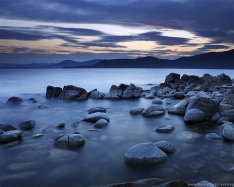 Free Computer Screensavers And Wallpapers Rocky Beach At