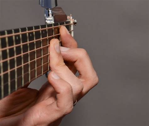 How To Position Your Hand For Bar Chords Guitar Lessons With Andy Lemaire