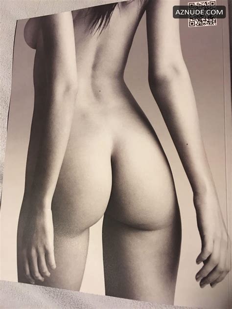 Emily Ratajkowski Naked By Steve Shaw From Treats Magazine Issue