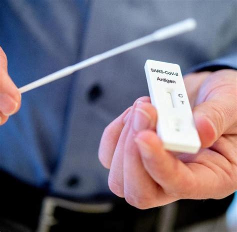 In 5 minuten testen lassen. Corona-Hotspot Pflegeheim: Schützen die neuen Schnelltests? - WELT