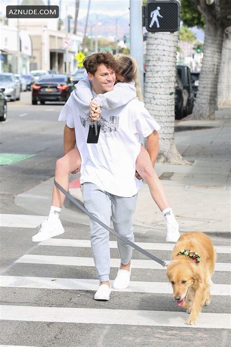 Dixie Damelio And Noah Beck Out Enjoying A Lunch Date In