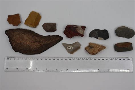 Lot 11 Aboriginal Stone Tools Scrapers Knife Ancient