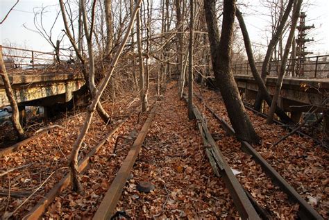 Abandoned Rockaway Rail Line Waits For High Line Moment Curbed Ny
