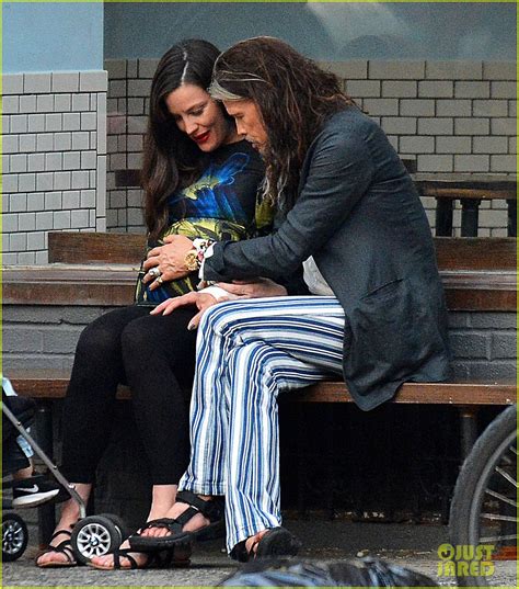 Liv Tyler Gets In Father Daughter Bonding With Dad Steven Tyler Photo 3690322 Liv Tyler