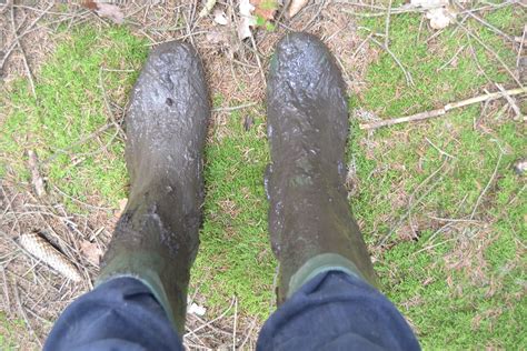 410 Wornout Dunlop Wellies Rainboots In Mud Bottes Flickr