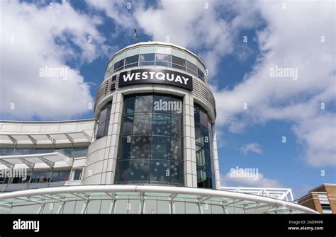 Shops Westquay Shopping Centre Southampton Stockfotos Und Bilder