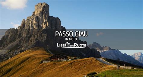 At 2,236m elevation, the passo giau is most famous for its regular inclusion in the giro d'italia and for amateurs it's the fearsome 6th climb in the. Passo Giau in Moto: meraviglia delle Dolomiti da non perdere!