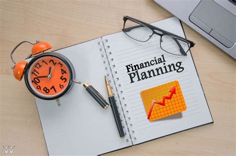 2. Membuat Rencana Keuangan