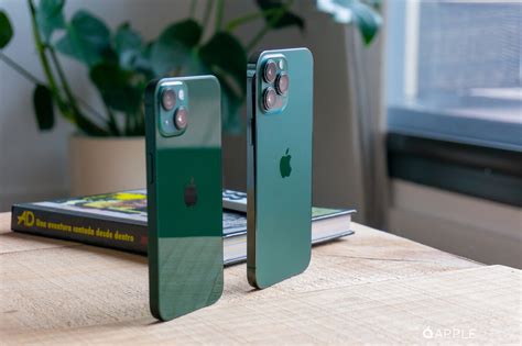 This Is The Iphone 13 And Iphone 13 Pro With The Elegant Green And