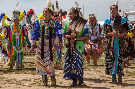 Indigenous Women Dance