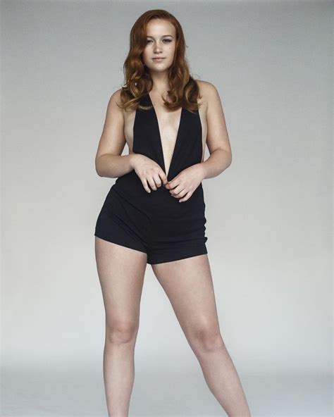 Pin By Drew Gaines On Perfectly Curvy Redheads Women Most Beautiful