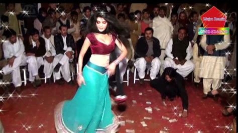 New Mujra Dance Wedding Mujra Hot Desi Mehndi Program Malik Zafar Abass Amjid Ali Vlog Pakistan
