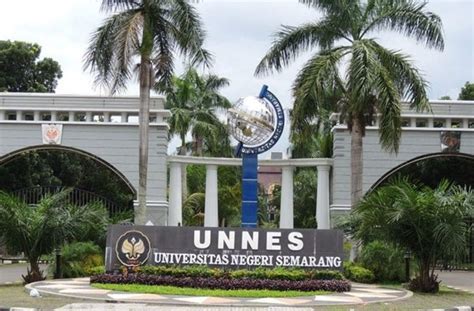 10 Universitas Yang Ada Di Jawa Tengah Beserta Jurusannya Lengkap