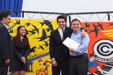 Alcalde Olavarr A Anunci Ampliaci N Del Liceo Bicentenario Santa Teresa De Los Andes