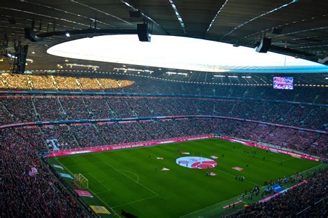 The financial services company allianz purchased the naming rights to the stadium for 30 years. File:Allainz Arena (Bayern Munich).jpg - Wikimedia Commons