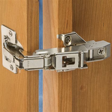 Here are some hinges types that you can apply to your kitchen cabinet doors. Cabinet Door Hinge Types | NeilTortorella.com
