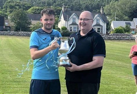 Champions Golspie Round Off Trophy Presentation With Five Star Win Over