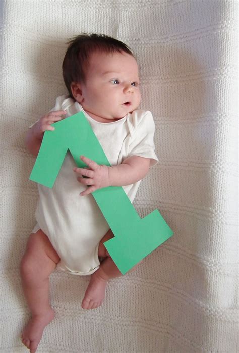 1 Month Old Baby Photo Idea Fotos Gravidez Fotos Gestantes Poses