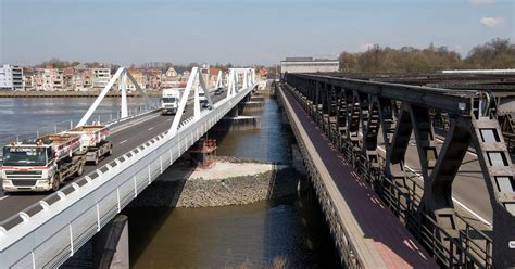 Ksv temse trekt cabumi aan!! Vlaamse Waterweg voert testen uit aan Scheldebruggen ...