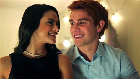 Which Riverdale Couple Should You Be In A Throuple With Based On The