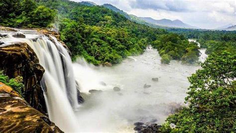 Most Romantic Places In Kerala Trendzzzone