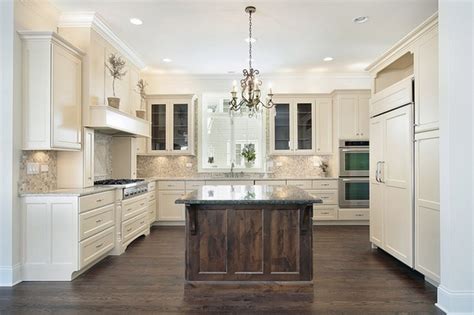Kitchen remodeling for cabinets, backsplash, paints, flooring, pendant lights, and appliances. Uba tuba granite countertops - a unique example of ...