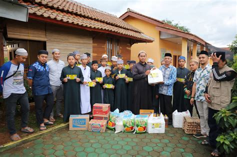 Lkks Lampung Dan Skin Berbagi Sedekah Ramadhan Di Pesawaran